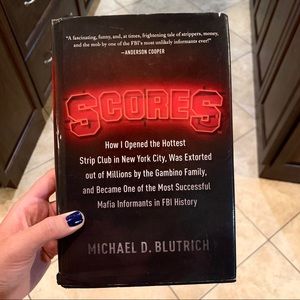 ‘Scores’ novel by Michael Blutrich 📖